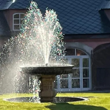 Zámecká Stodola - červený Hrádek U Sedlčan Сasa de vacaciones *