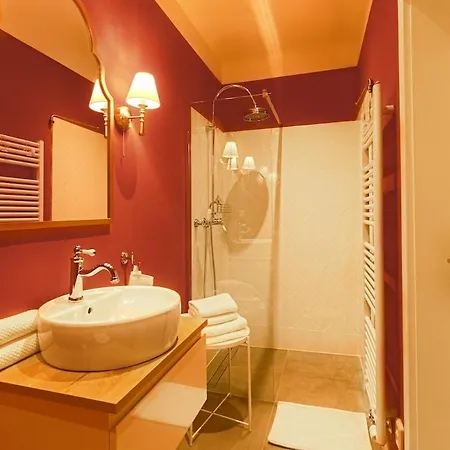 Zámecká Stodola - červený Hrádek U Sedlčan