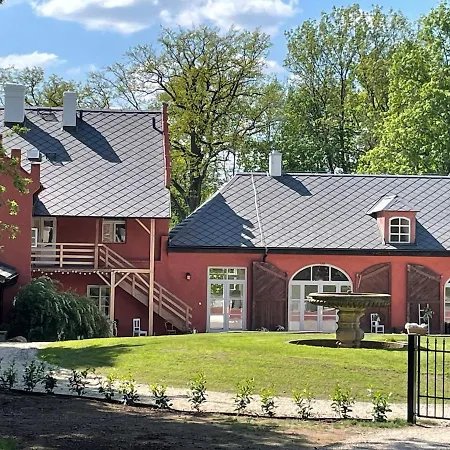 Zámecká Stodola - červený Hrádek U Sedlčan Prázdninový dům *