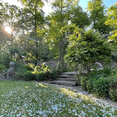 Zámecká Stodola - červený Hrádek U Sedlčan Prázdninový dům *