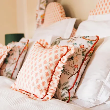 Zámecká Stodola - červený Hrádek U Sedlčan Prázdninový dům Selčan