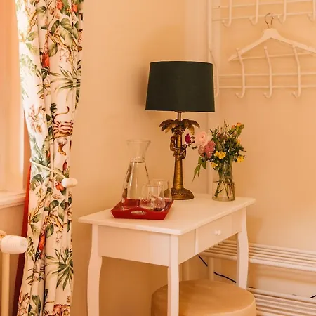 Zámecká Stodola - červený Hrádek U Sedlčan *