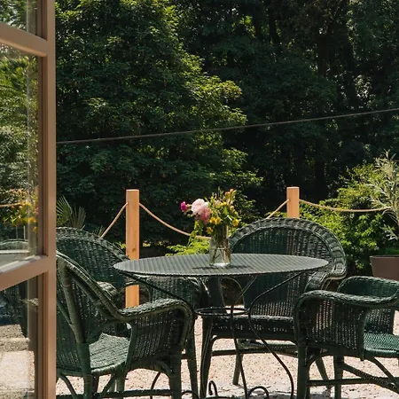 Zámecká Stodola - červený Hrádek U Sedlčan Сasa de vacaciones Selčan