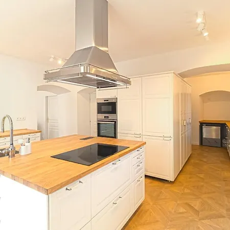 Zámecká Stodola - červený Hrádek U Sedlčan Prázdninový dům