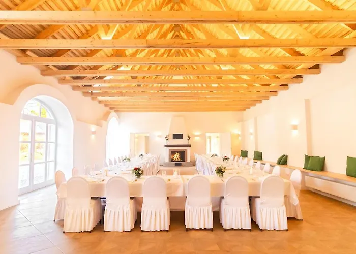 Zamecka Stodola - Cerveny Hradek U Sedlcan Dom wakacyjny Selčan